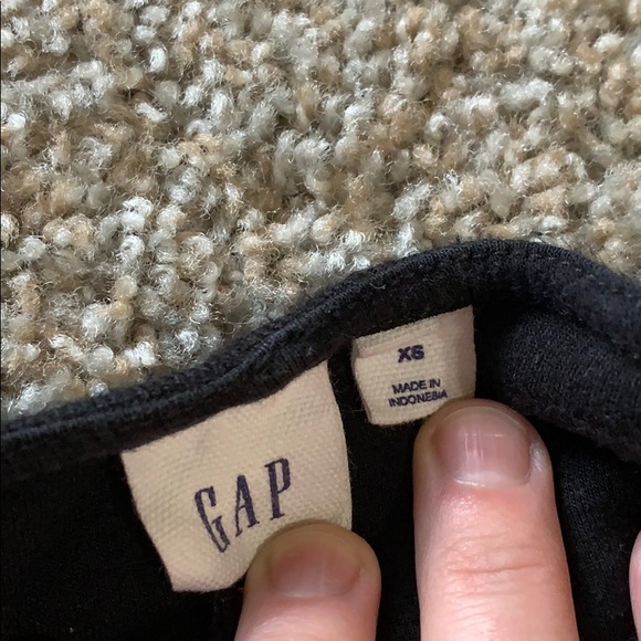 GAP black dress - Picture 4 of 4